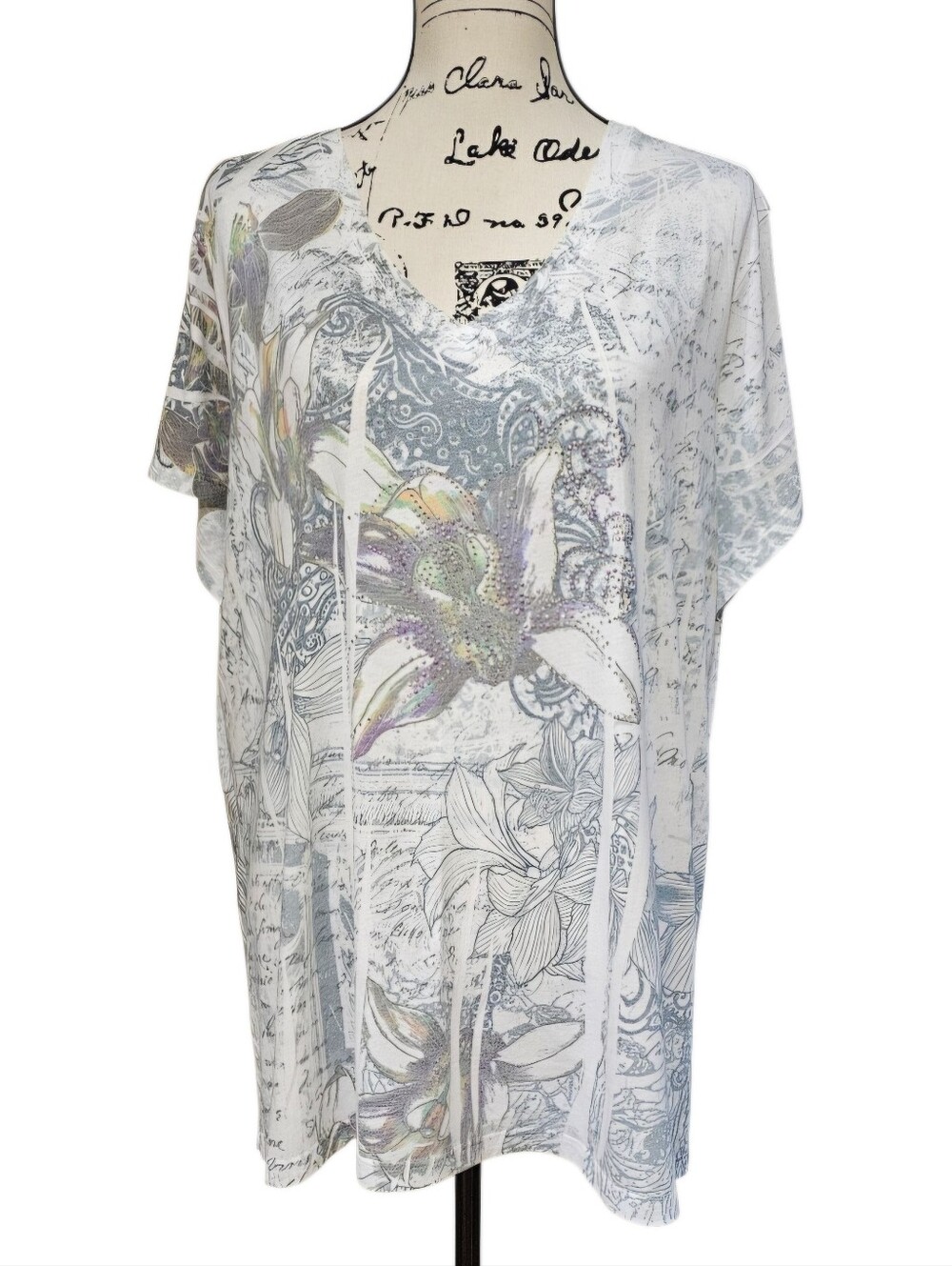 Westbound White and Light Gray Floral Print Tunic Top - Picture 6 of 7
